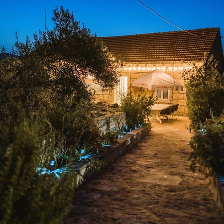 Отель Orgula Лумбарда Экстерьер фото